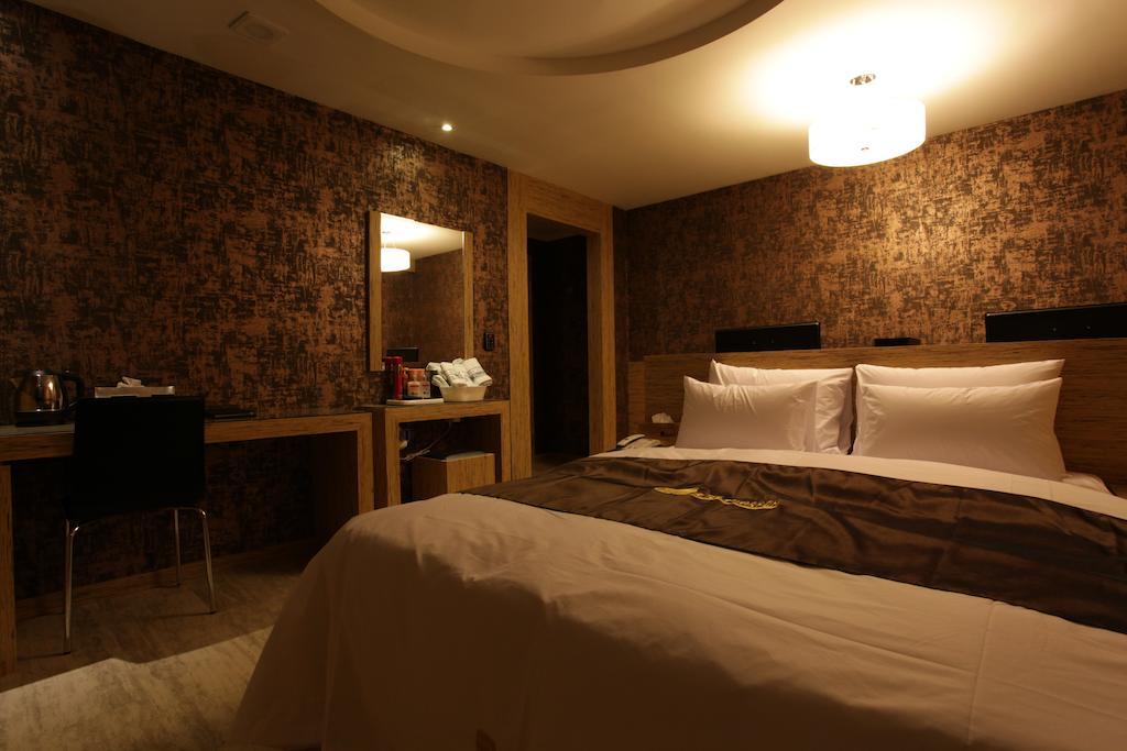 Hotel Pharaoh 首爾 外观 照片